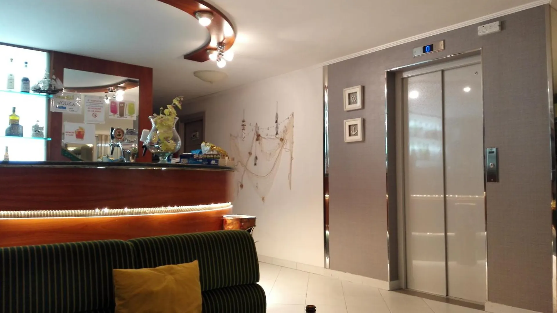 Hotel Sandra Rimini 3*,