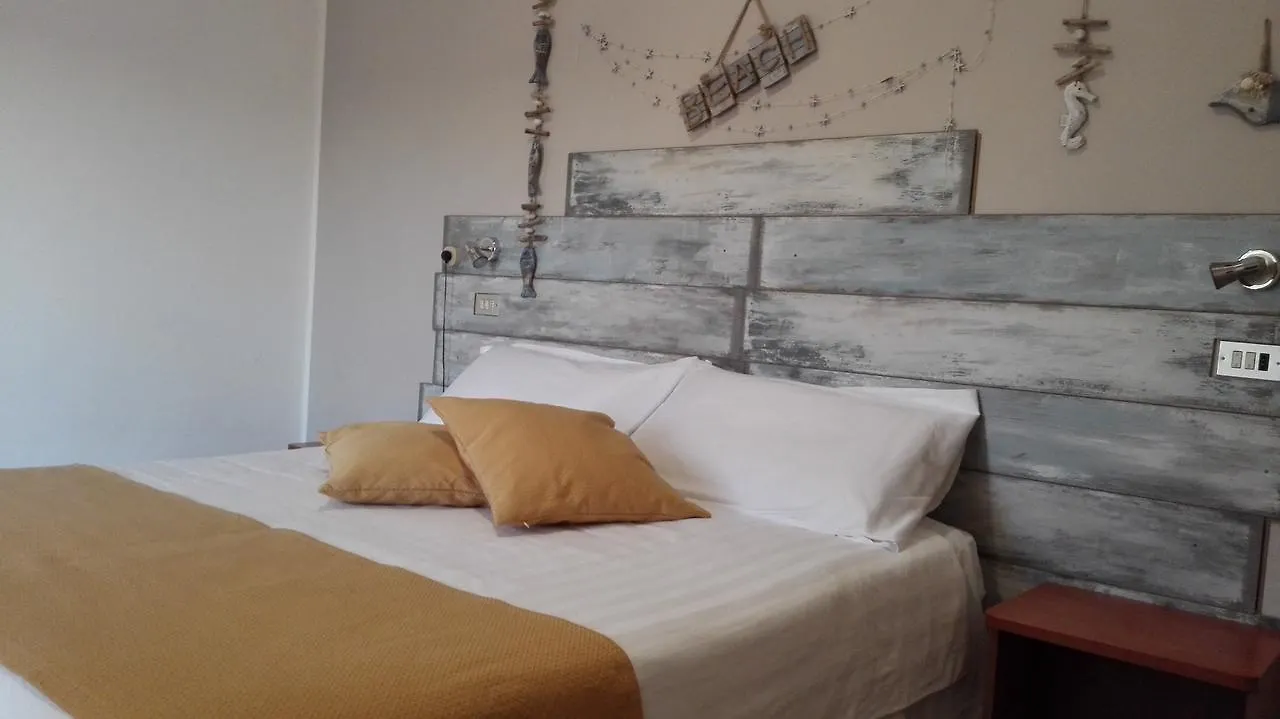 ***  Hotel Sandra Rimini Italien